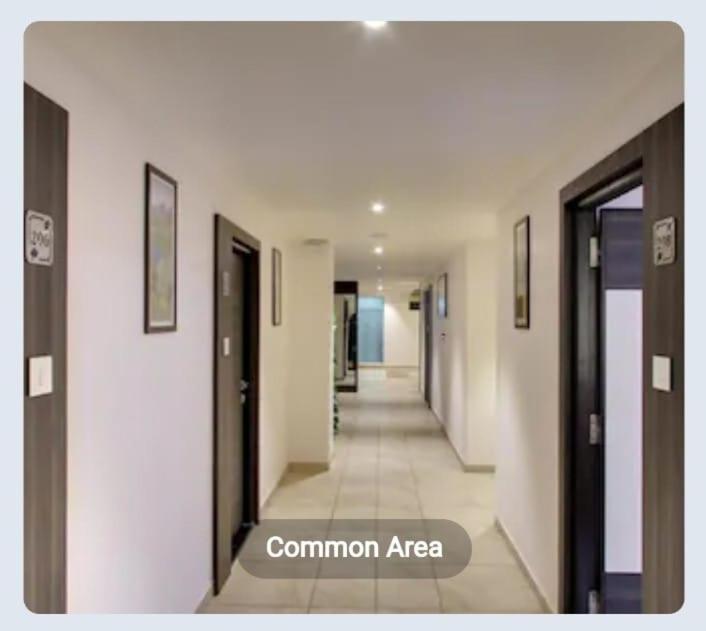 Hotel Best Velly Gandhinagar Luaran gambar