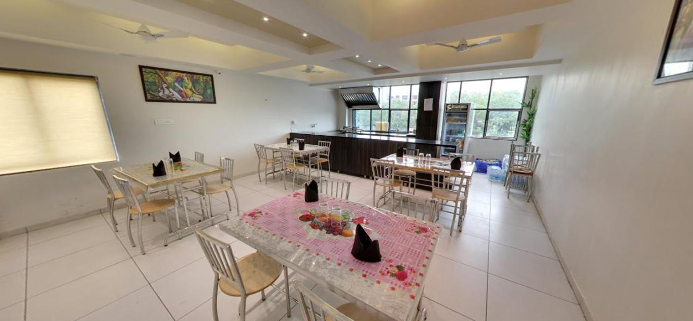 Hotel Best Velly Gandhinagar Luaran gambar