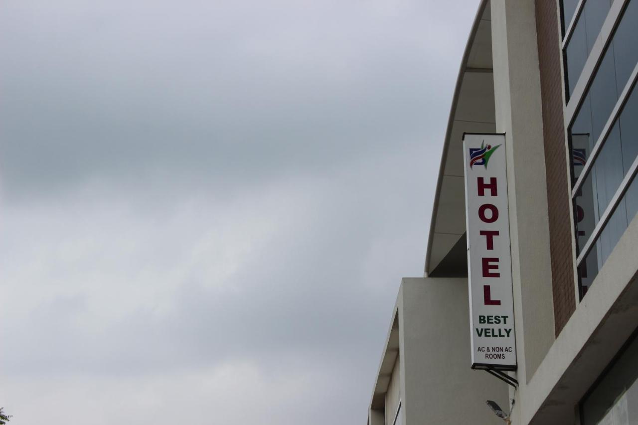 Hotel Best Velly Gandhinagar Luaran gambar